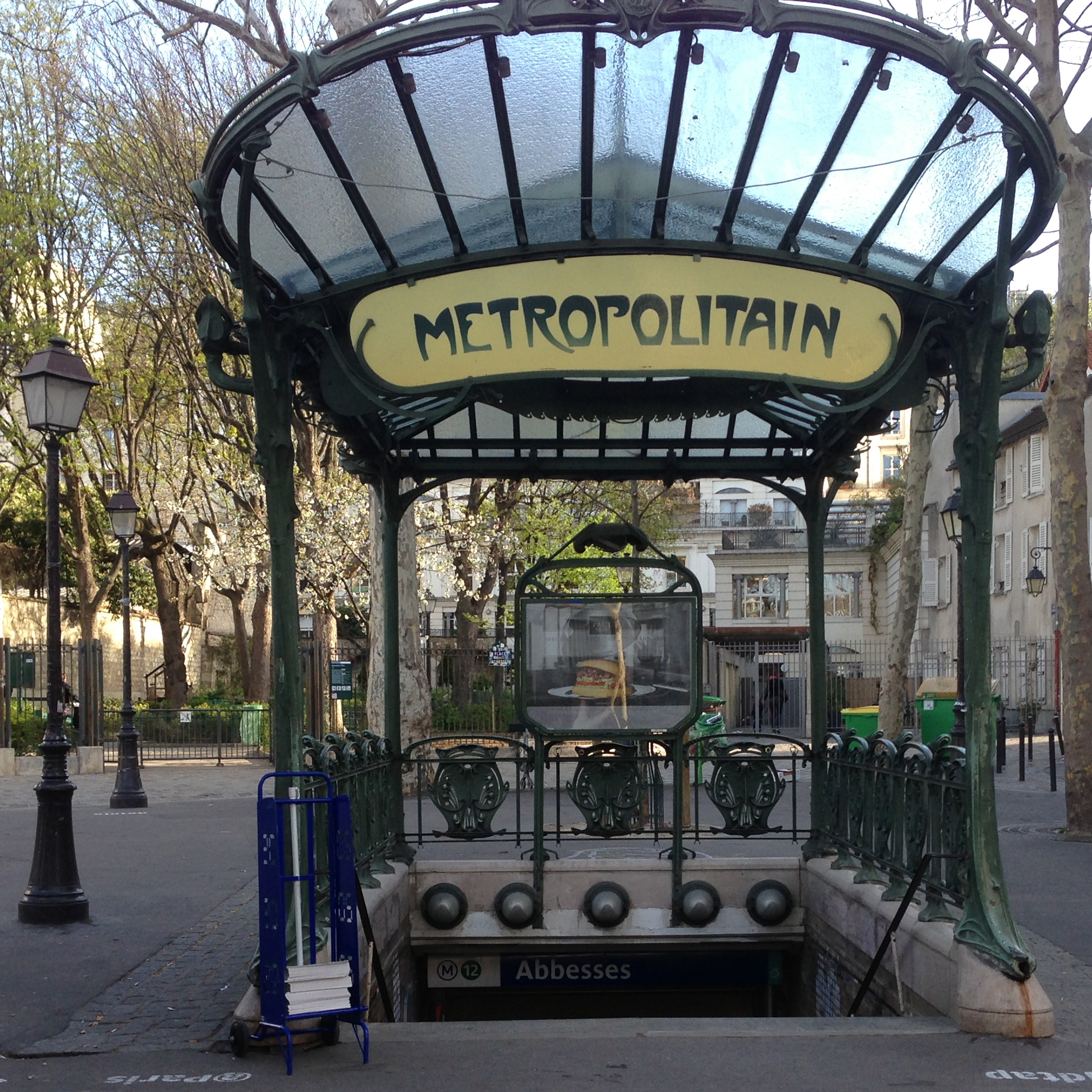 A street or river scene in Paris.