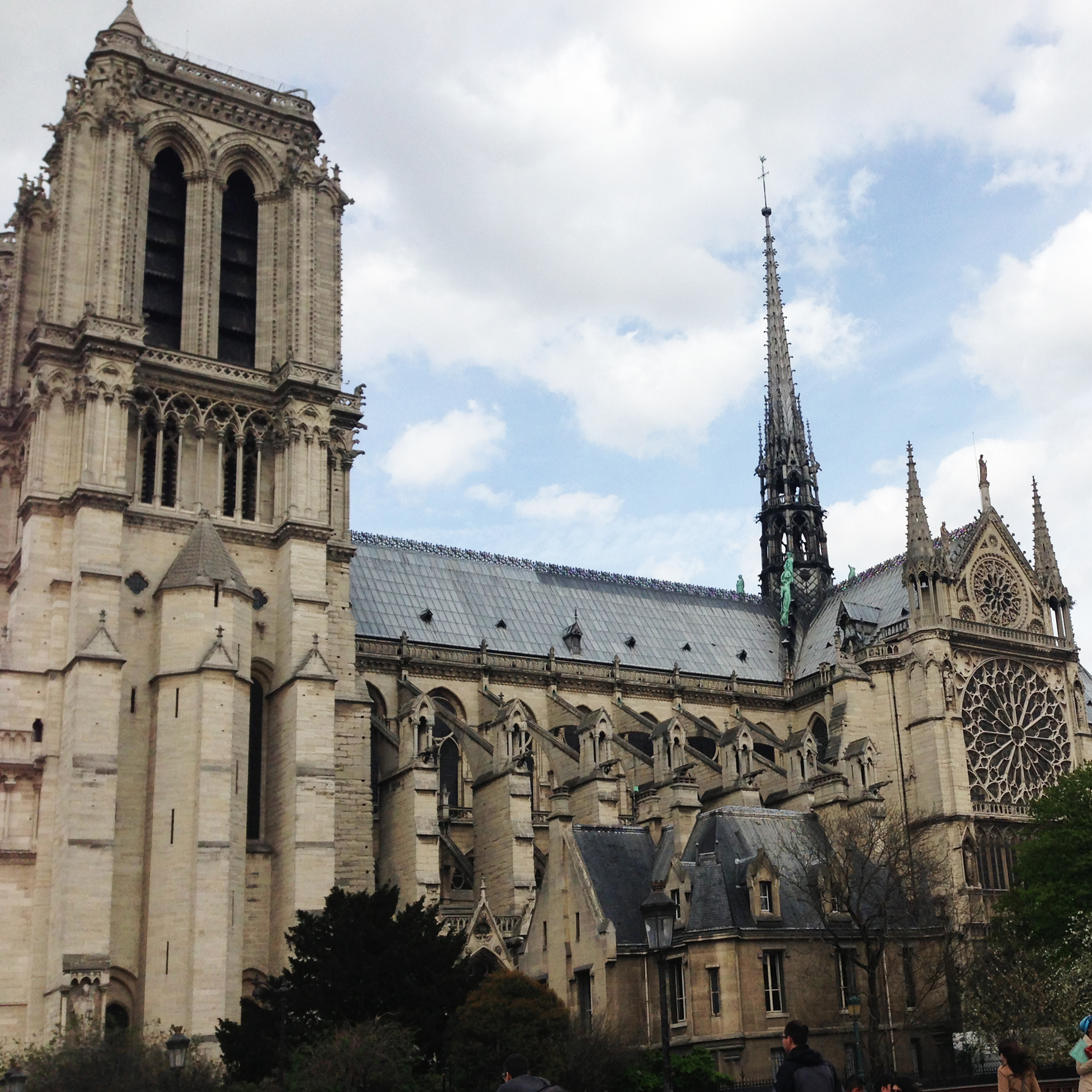 A central Paris streetscape with major landmarks nearby.