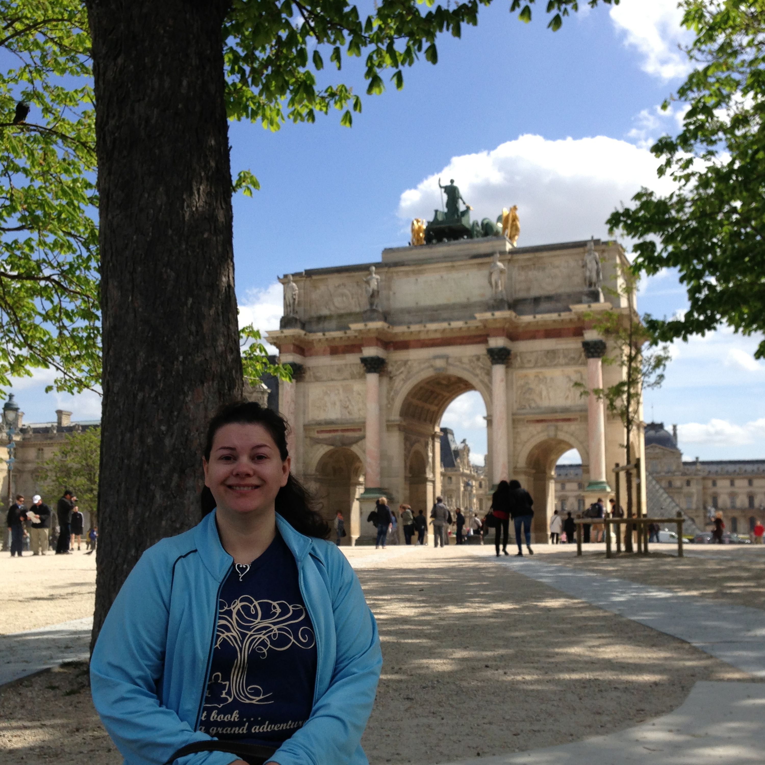 A wider city or travel-day scene in Paris.